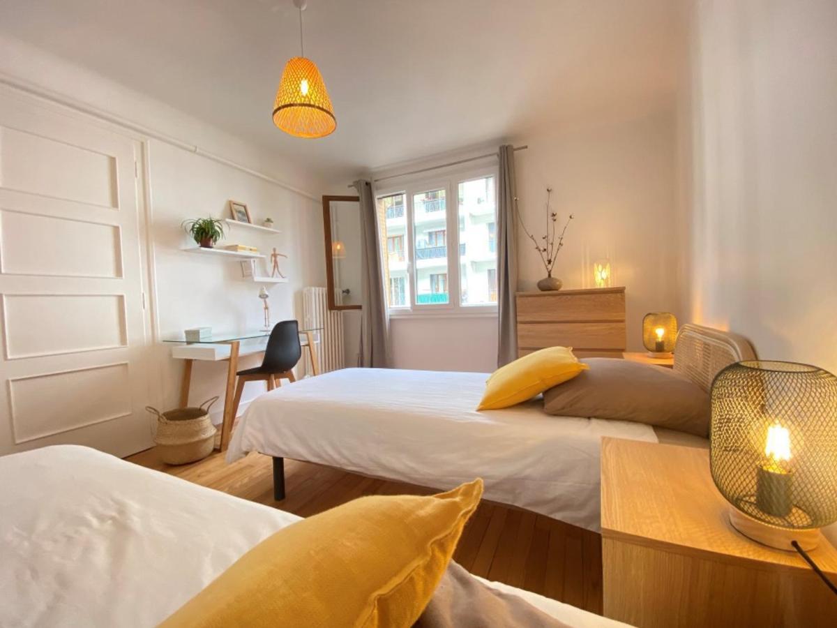 Charmant T3 Renove En Centre-Ville D'Annecy Avec Balcon, Ascenseur Et Parking Prive - Fr-1-432-83 Luaran gambar